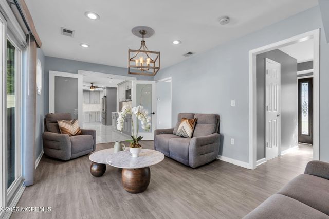 2 Girard Street, Marlboro, NJ 07746