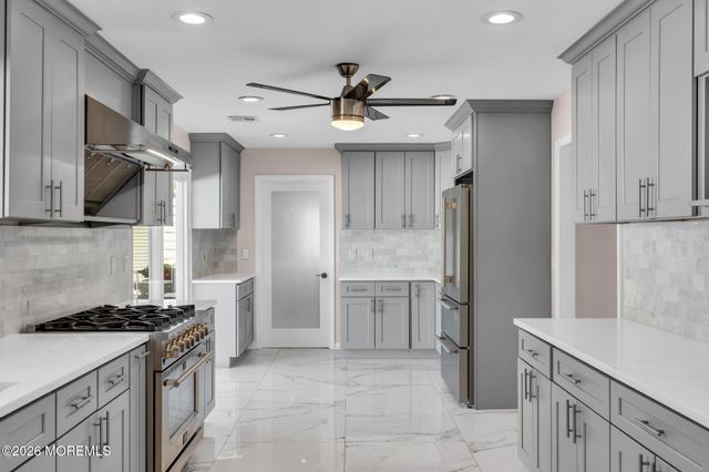 2 Girard Street, Marlboro, NJ 07746