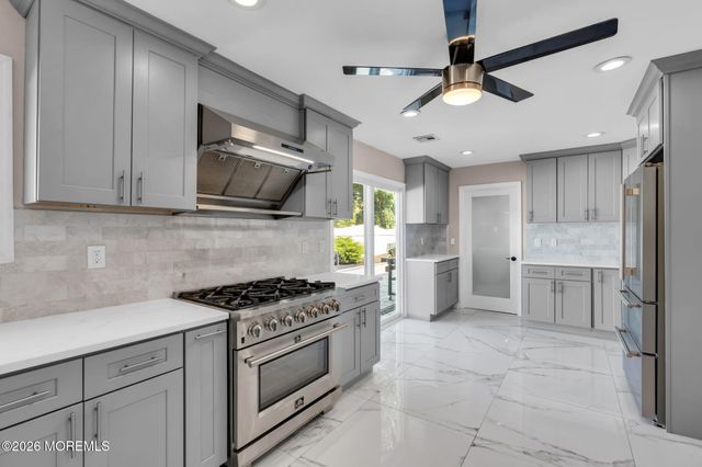 2 Girard Street, Marlboro, NJ 07746