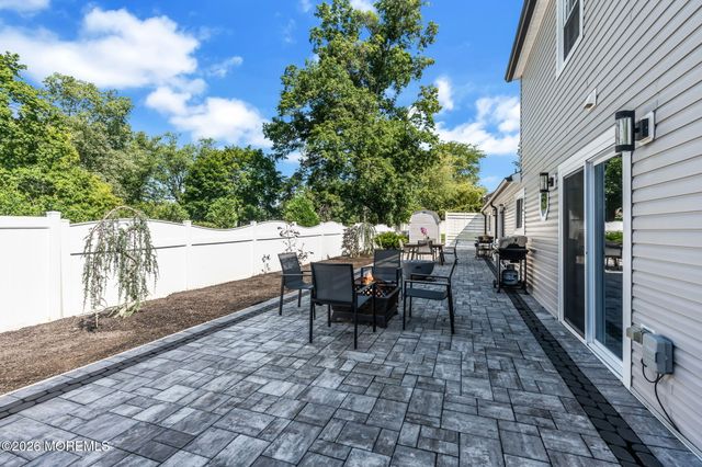 2 Girard Street, Marlboro, NJ 07746