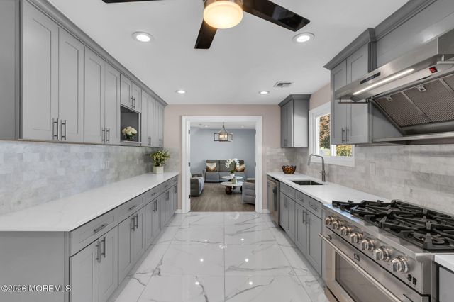 2 Girard Street, Marlboro, NJ 07746
