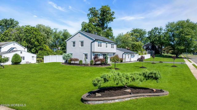2 Girard Street, Marlboro, NJ 07746