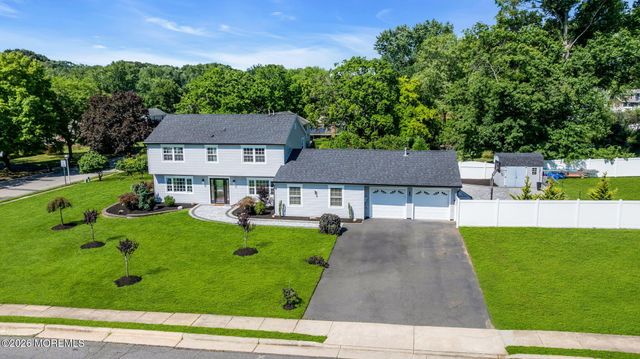2 Girard Street, Marlboro, NJ 07746