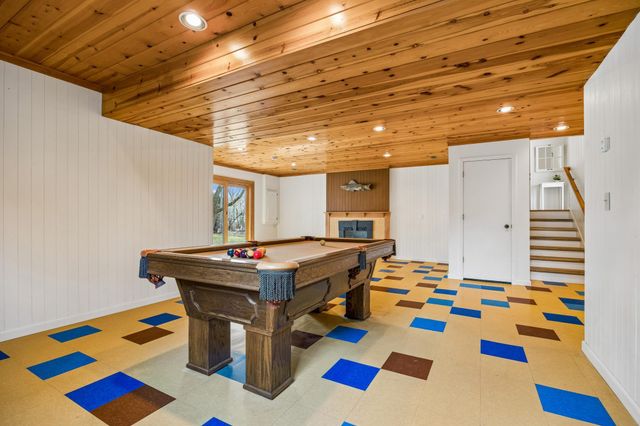 3930 Glendale Drive, Chanhassen, MN 55331