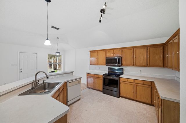 7413 Marsarie Court, Fort Worth, TX 76137