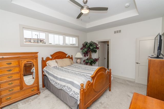 853 S Brookings Court, West Des Moines, IA 50266