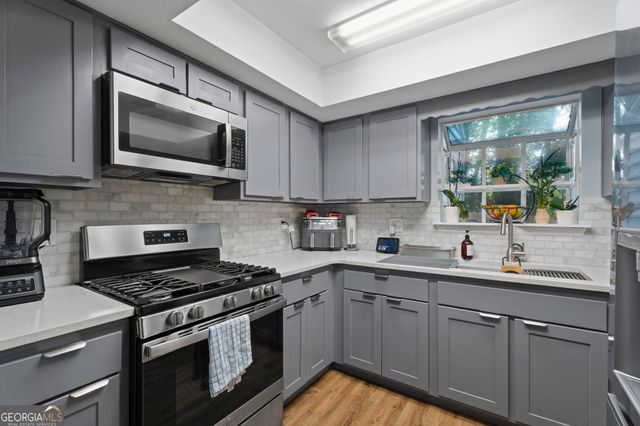 655 Anderson Walk, Marietta, GA 30062