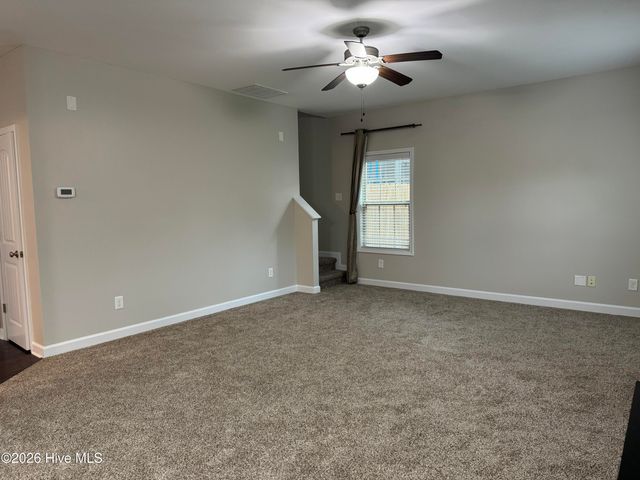 203 Ashton Court, Sneads Ferry, NC 28460