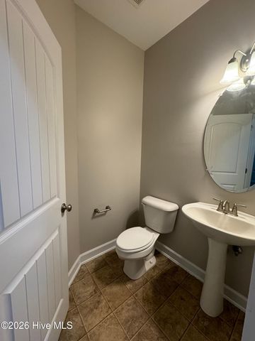 203 Ashton Court, Sneads Ferry, NC 28460