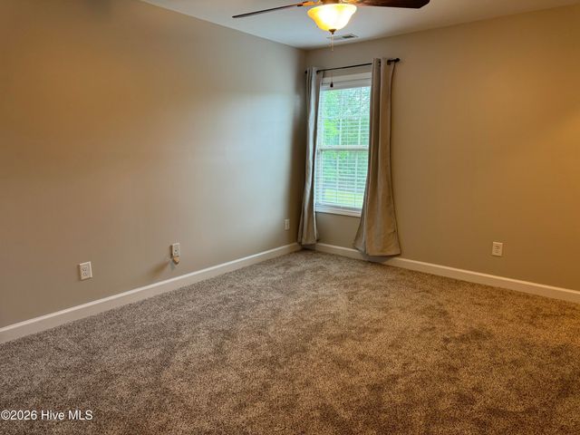 203 Ashton Court, Sneads Ferry, NC 28460