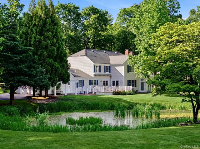 54 Snake Hill Road, Cold Spring Harbor, NY 11724