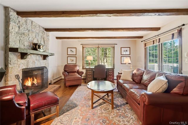54 Snake Hill Road, Cold Spring Harbor, NY 11724