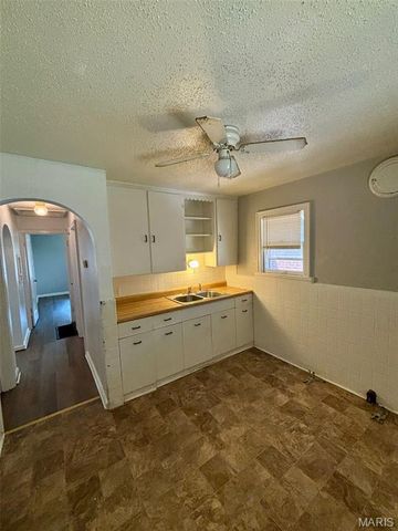 6035 Margaretta Avenue, Pine Lawn, MO 63120
