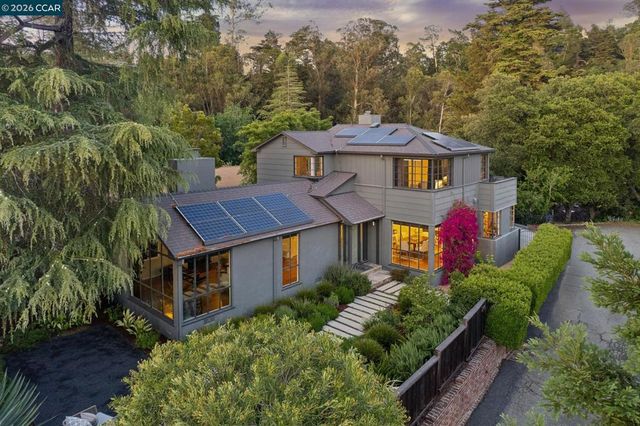 5700 Chelton, Oakland, CA 94611