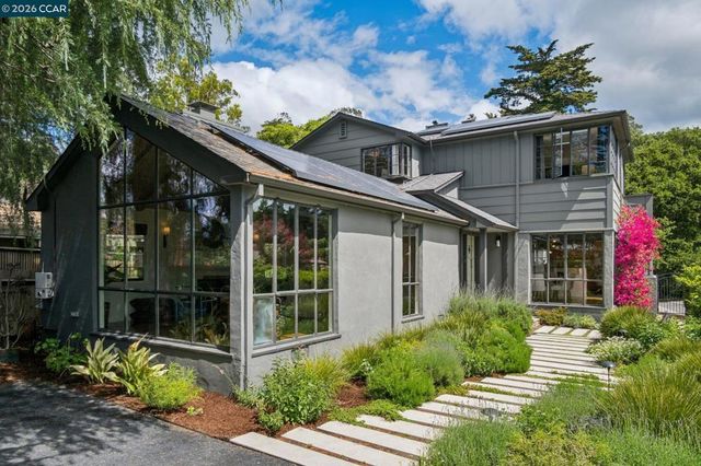 5700 Chelton, Oakland, CA 94611