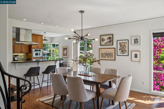 5700 Chelton, Oakland, CA 94611