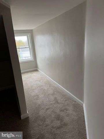 326 N 5TH ST, Perkasie, PA 18944