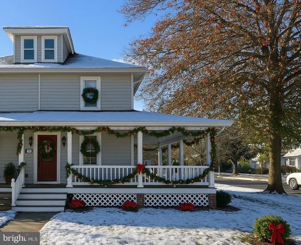 326 N 5TH ST, Perkasie, PA 18944