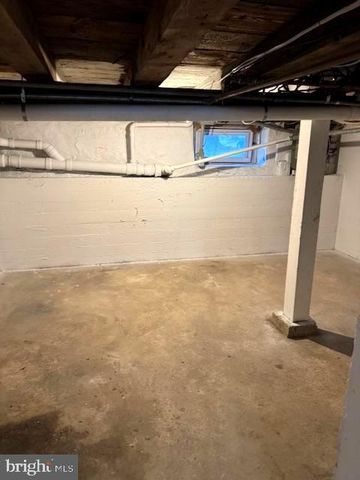 326 N 5TH ST, Perkasie, PA 18944