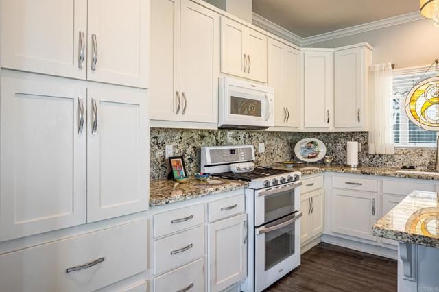 4650 Dulin Road 192, Fallbrook, CA 92028