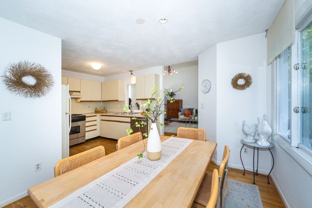 10 Lanes End, Natick, MA 01760