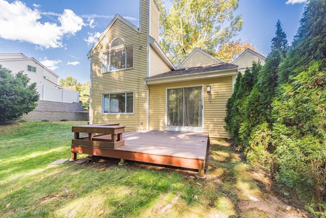 10 Lanes End, Natick, MA 01760