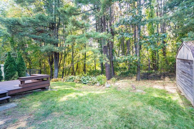 10 Lanes End, Natick, MA 01760