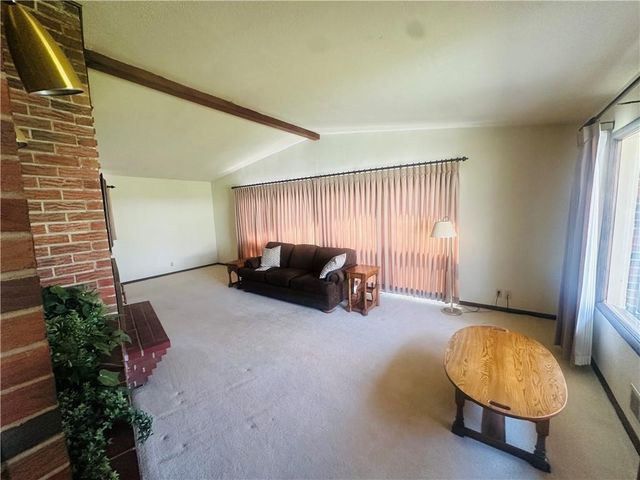 409 S 76 Street, Kansas City, KS 66111