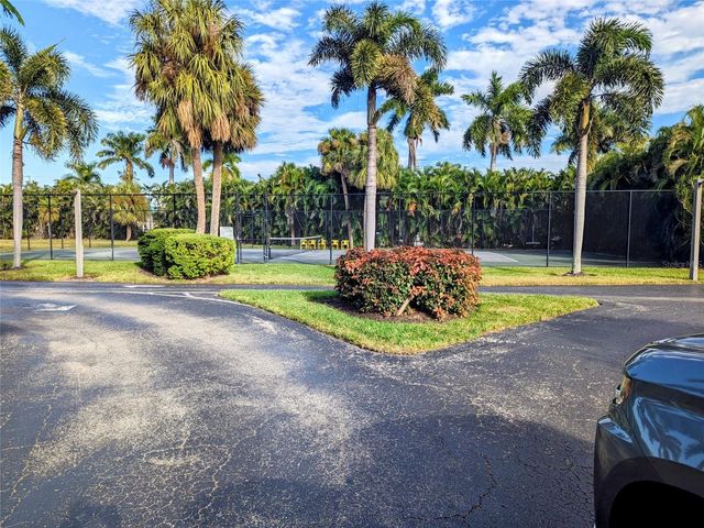 4309 MARINER WAY 304, Fort Myers, FL 33919