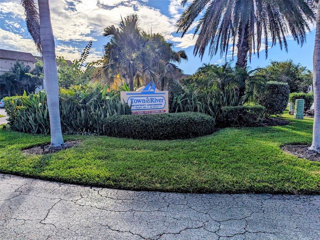 4309 MARINER WAY 304, Fort Myers, FL 33919