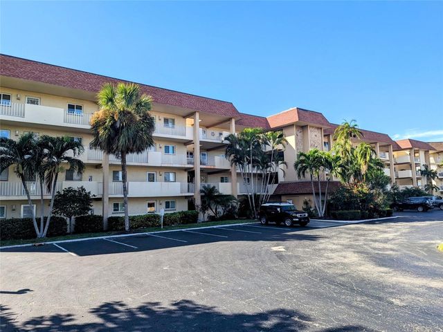 4309 MARINER WAY 304, Fort Myers, FL 33919