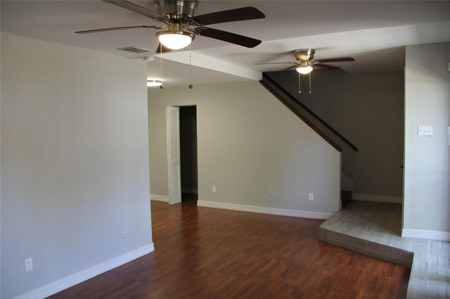9303 Pagewood Lane, Houston, TX 77063