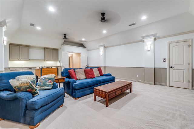 6023 Del Norte Lane, Dallas, TX 75225