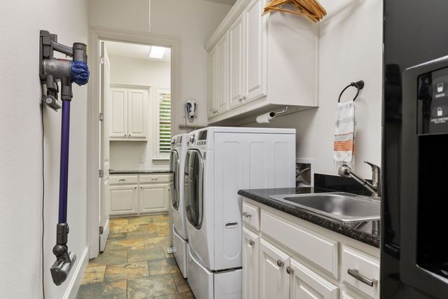 6023 Del Norte Lane, Dallas, TX 75225