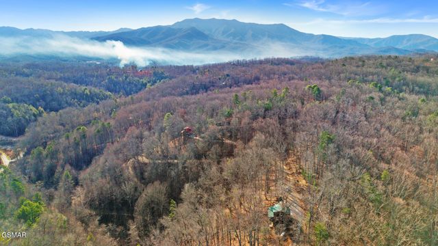 4361 Oakland Way, Gatlinburg, TN 37738
