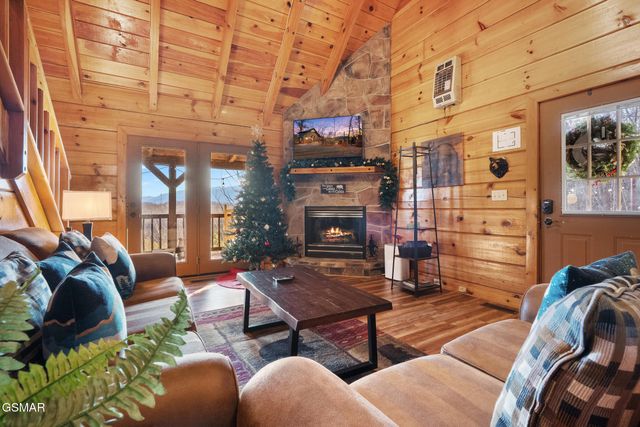 4361 Oakland Way, Gatlinburg, TN 37738