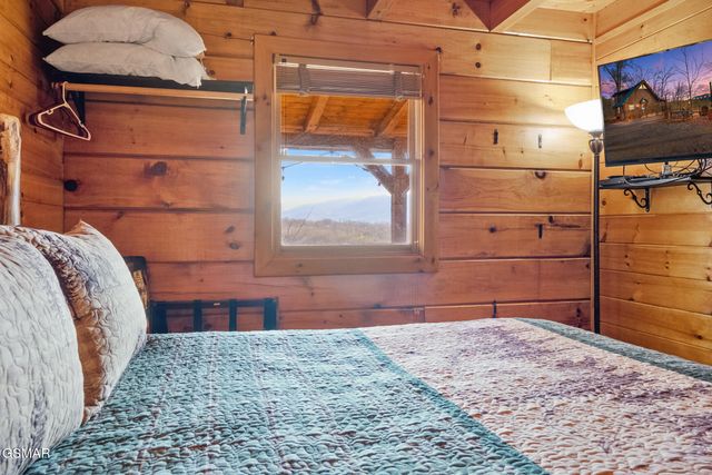 4361 Oakland Way, Gatlinburg, TN 37738