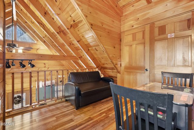 4361 Oakland Way, Gatlinburg, TN 37738