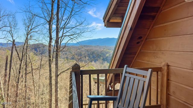 4361 Oakland Way, Gatlinburg, TN 37738