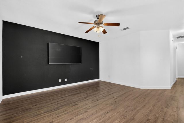 502 Fountain View Lane, Josephine, TX 75173