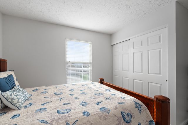 2718 Running Creek Drive, Florence, KY 41042