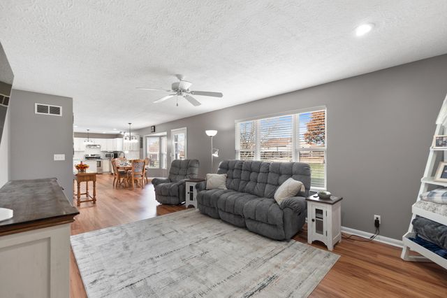 2718 Running Creek Drive, Florence, KY 41042