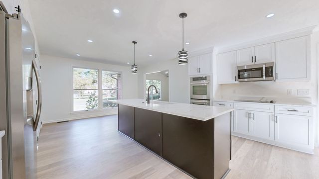 205 Bluegrass Dr, Hendersonville, TN 37075