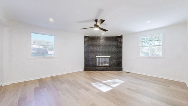 205 Bluegrass Dr, Hendersonville, TN 37075