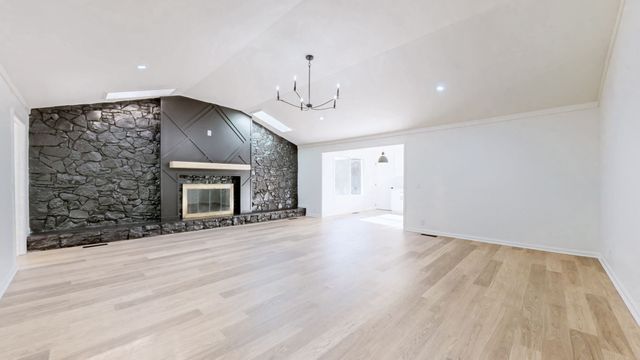 205 Bluegrass Dr, Hendersonville, TN 37075