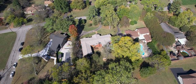 205 Bluegrass Dr, Hendersonville, TN 37075