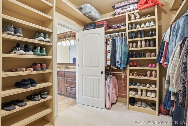 3631 S Fir Boulevard, Broken Arrow, OK 74011