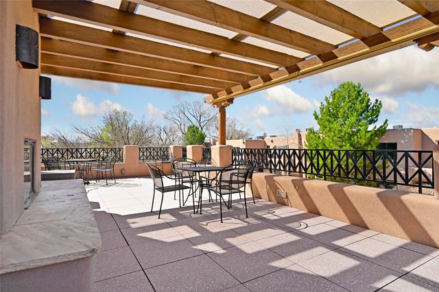 103 Catron 51, Santa Fe, NM 87501