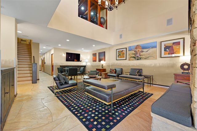 103 Catron 51, Santa Fe, NM 87501