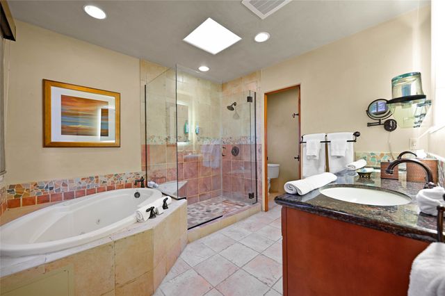 103 Catron 51, Santa Fe, NM 87501